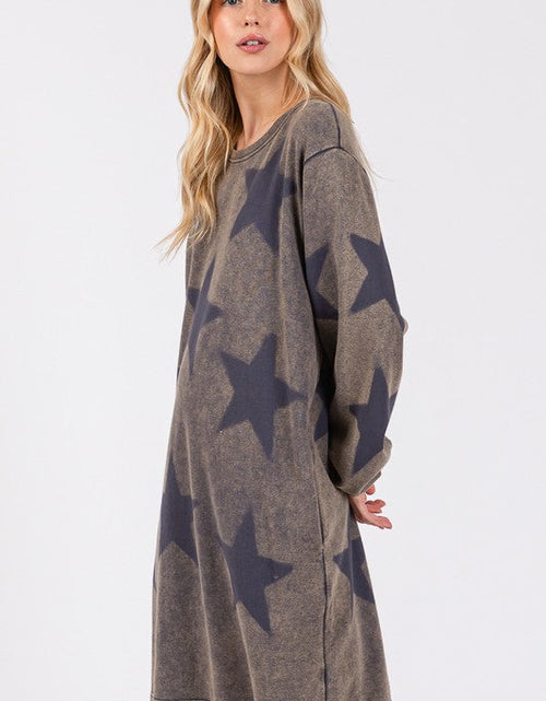 Load image into Gallery viewer, SAGE + FIG Washed Star Print Round Neck Dress
