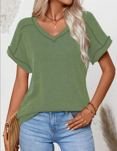 Load image into Gallery viewer, Exposed Seam V-Neck Short Sleeve Top
