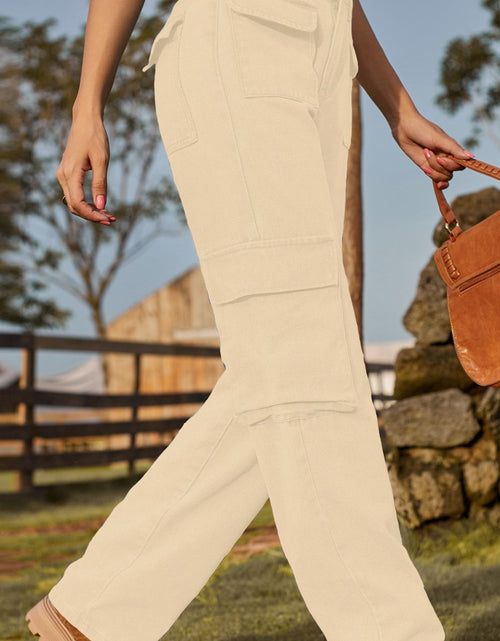 Load image into Gallery viewer, Loose Fit Long Jeans with Pockets
