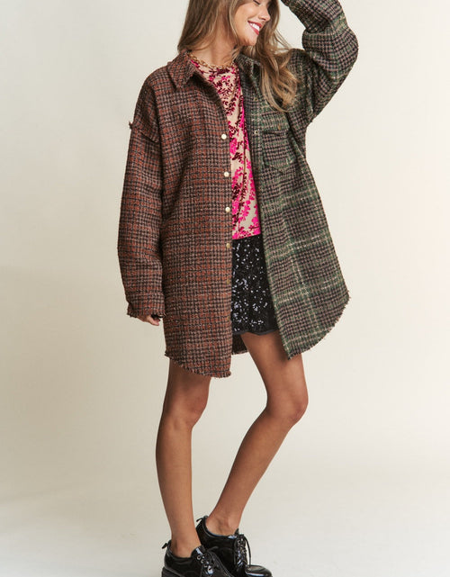 Load image into Gallery viewer, J.NNA Snap Down Tweed Plaid Contrast  Longline Shacket
