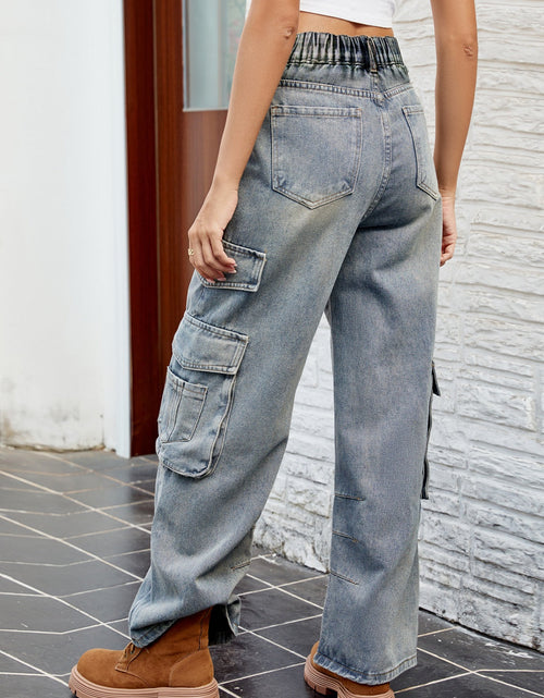 Load image into Gallery viewer, Washed Jeans with Pockets
