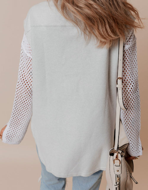 Load image into Gallery viewer, Pocketed Curved Hem Button Up Vest
