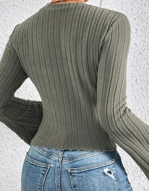 Load image into Gallery viewer, Ribbed Round Neck Flare Sleeve T-Shirt
