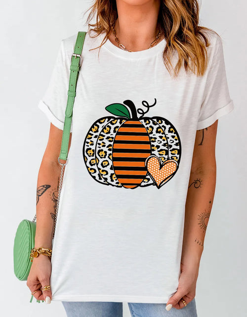 Load image into Gallery viewer, Pumpkin Graphic Round Neck Short Sleeve T-Shirt
