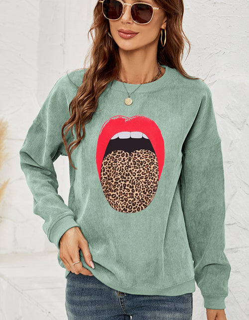 Load image into Gallery viewer, Round Neck Dropped Shoulder MAMA Graphic Sweatshirt
