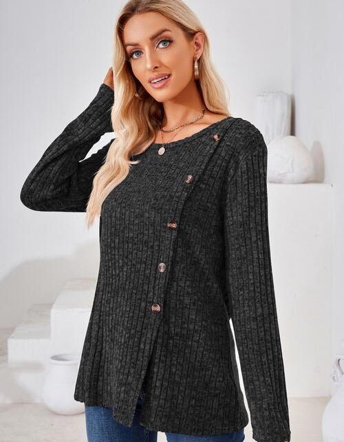 Load image into Gallery viewer, Ribbed Buttoned Round Neck Slit T-Shirt
