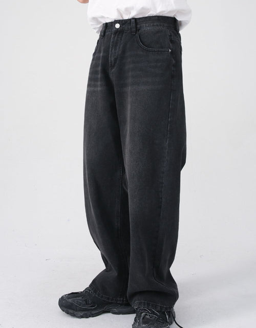 Load image into Gallery viewer, Baggy Jeans with Pockets
