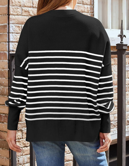 Load image into Gallery viewer, Striped Round Neck Long Sleeve Sweatshirt
