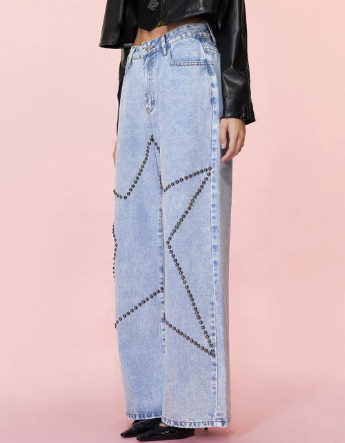 Load image into Gallery viewer, Studded Star Straight Jeans with Pockets
