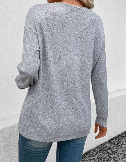 Load image into Gallery viewer, Round Neck Long Sleeve T-Shirt
