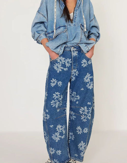 Load image into Gallery viewer, Flower Print Wide Leg Jeans
