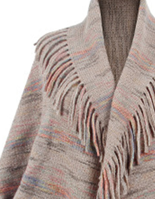Load image into Gallery viewer, Fringe Detail Printed Poncho
