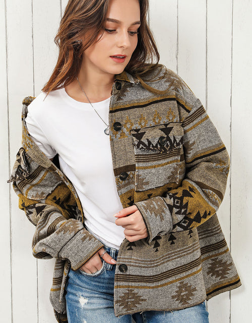 Load image into Gallery viewer, Pocketed Geometric Collared Neck Jacket
