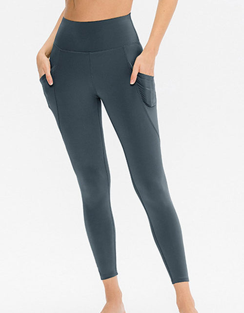 Load image into Gallery viewer, Slim Fit Long Active Leggings with Pockets
