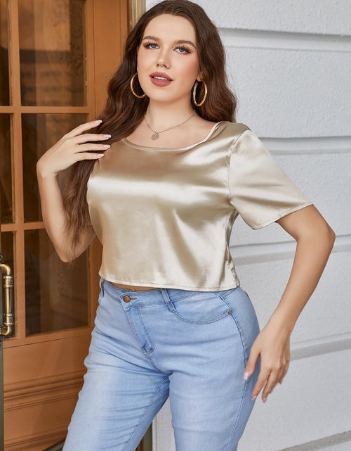 Load image into Gallery viewer, Plus Size Short Sleeve Tie Back Blouse
