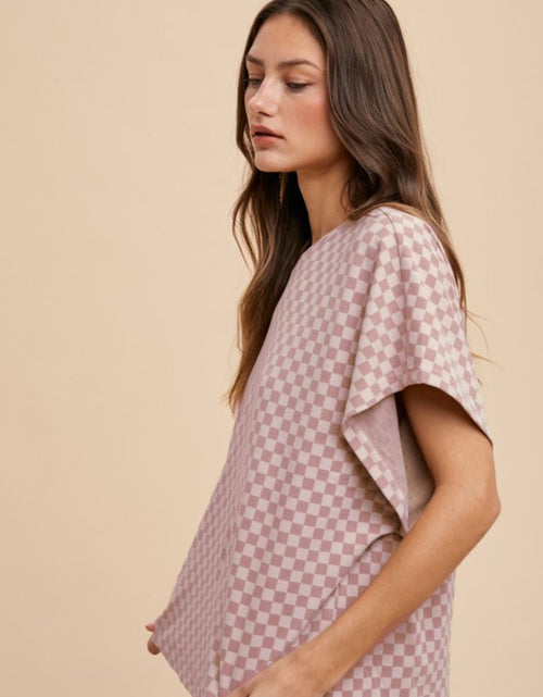 Load image into Gallery viewer, Annie Wear Checkered Round Neck Short Sleeve T-Shirt
