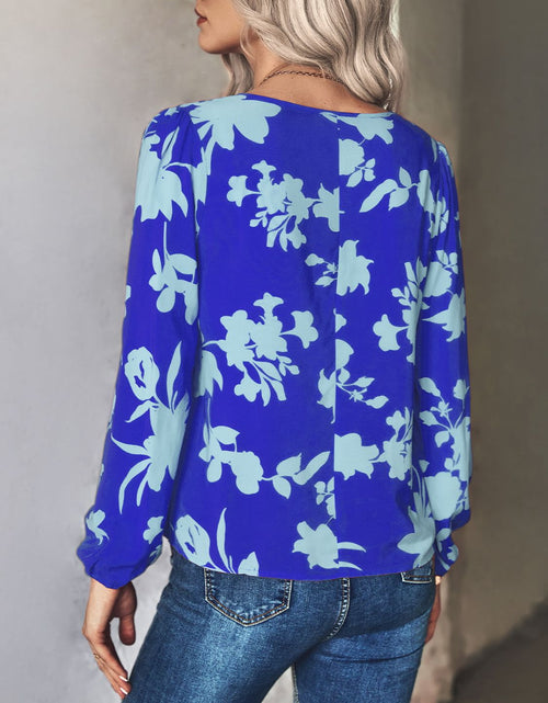 Load image into Gallery viewer, Printed Tie Neck Long Sleeve Blouse
