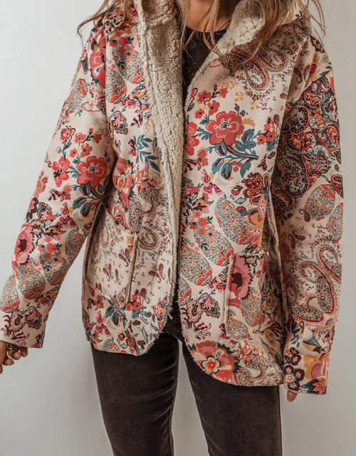 Load image into Gallery viewer, Printed Long Sleeve Hooded Jacket
