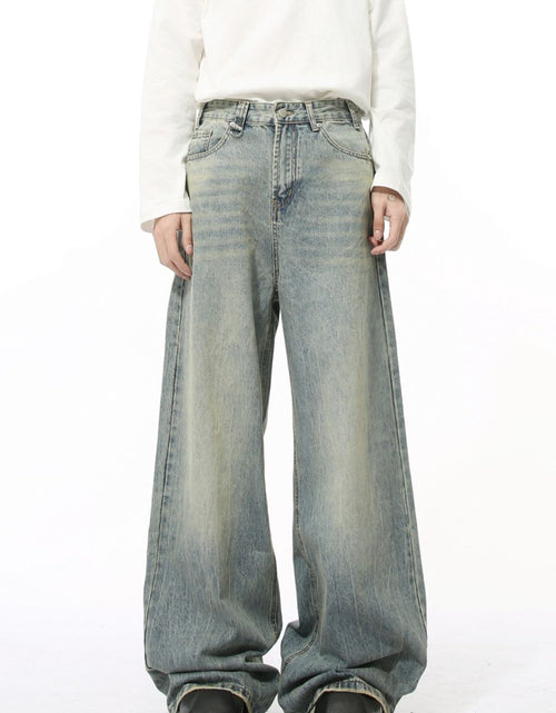 Load image into Gallery viewer, Wide Leg Jeans with Pockets
