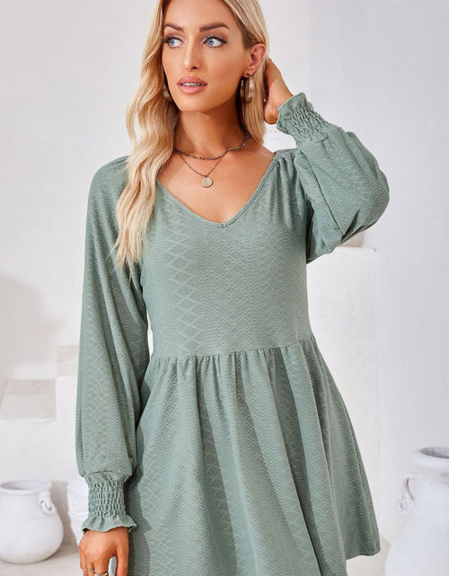 Load image into Gallery viewer, V-Neck Lantern Sleeve Blouse
