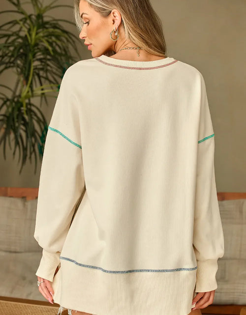 Load image into Gallery viewer, High-Low Contrast Stitching Round Neck Sweatshirt
