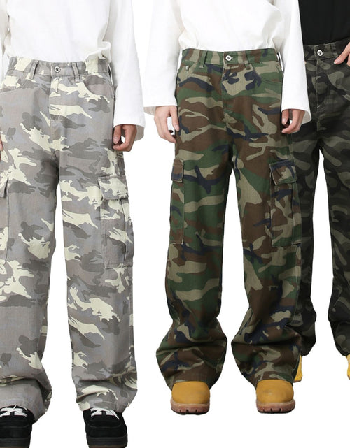 Load image into Gallery viewer, Men's Camouflage Jeans with Pockets
