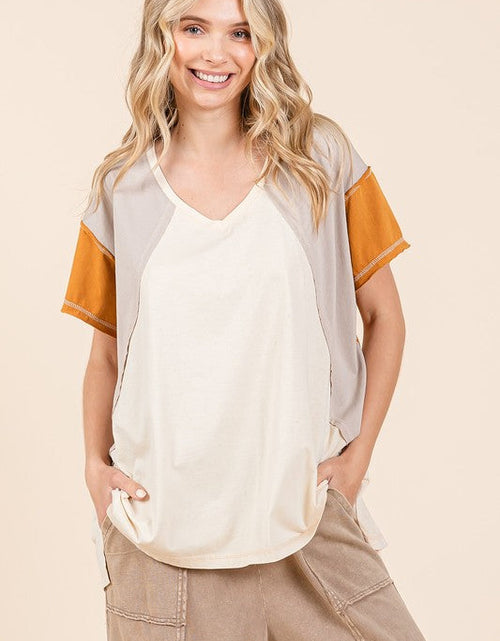 Load image into Gallery viewer, Mittoshop Color Block V-Neck Short Sleeve T-Shirt
