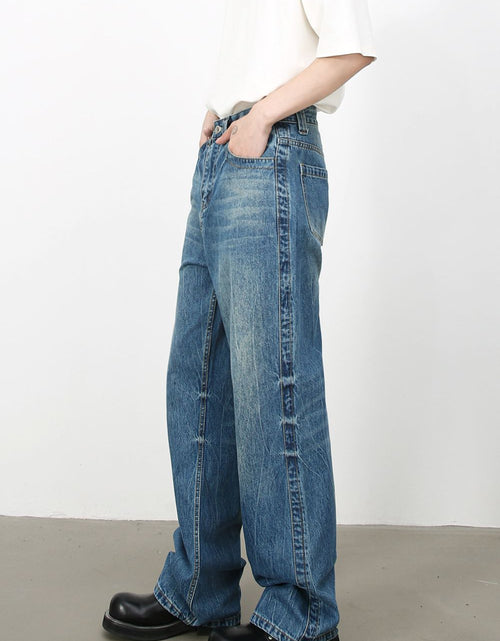 Load image into Gallery viewer, Men's Mid Rise Loose Fit Jeans
