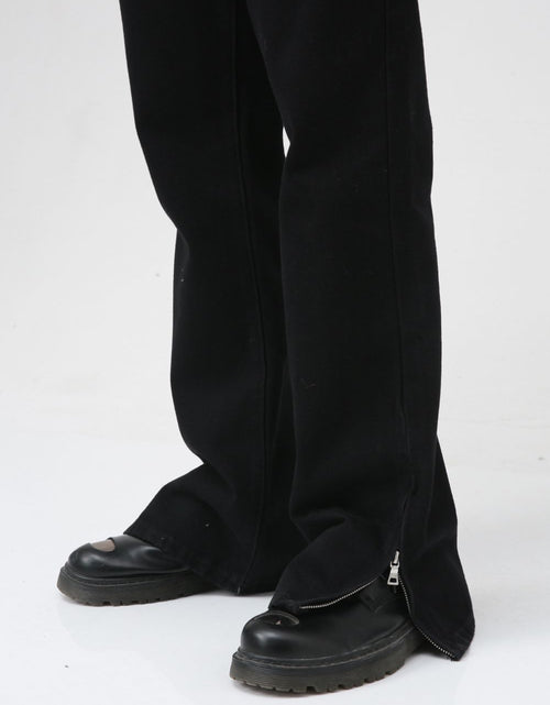 Load image into Gallery viewer, Mid Rise Jeans with Pockets
