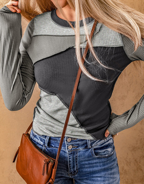 Load image into Gallery viewer, Exposed Seam Contrast Round Neck Long Sleeve T-Shirt
