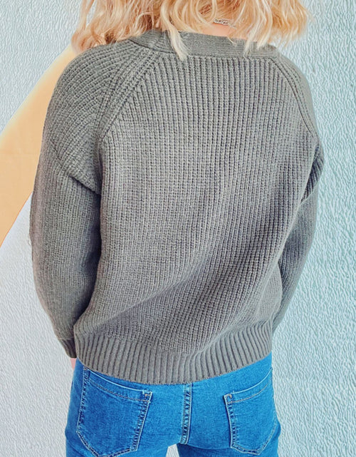 Load image into Gallery viewer, Cable-Knit V-Neck Button Down Long Sleeve Cardigan
