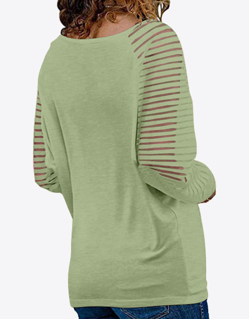 Load image into Gallery viewer, V-Neck Long Raglan Sleeve Top
