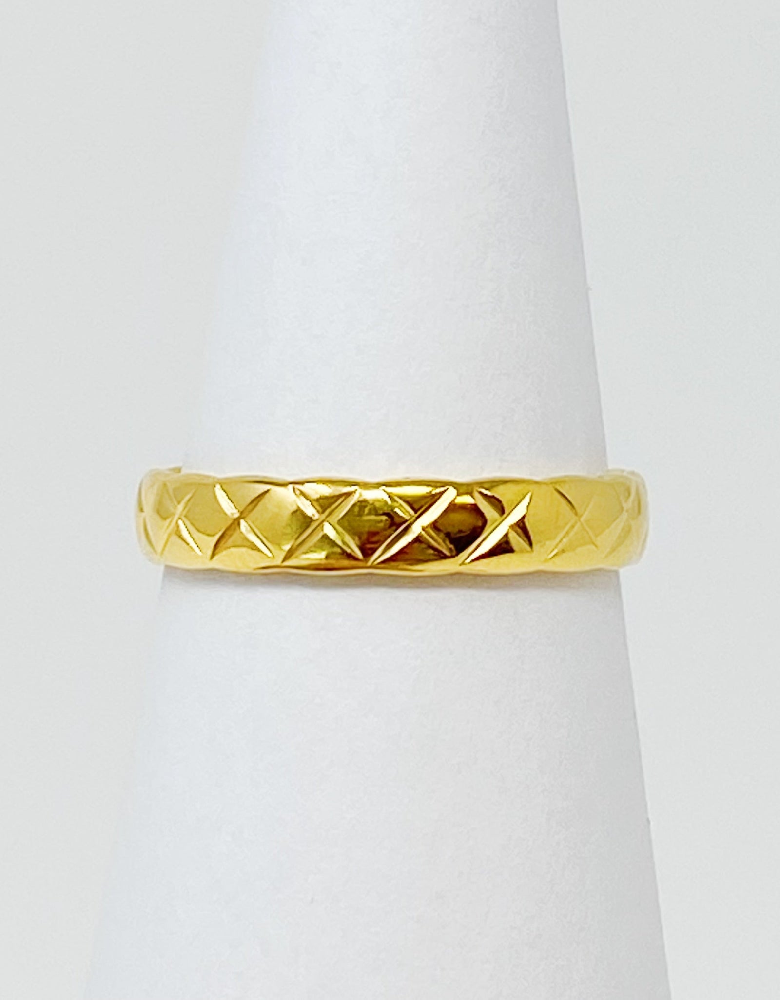Gold Quilted Ring by Ellisonyoung.com