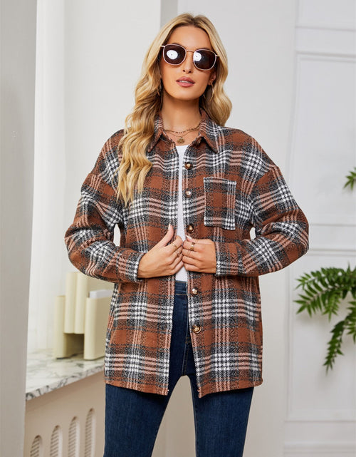 Load image into Gallery viewer, Plaid Collared Shirt Jacket
