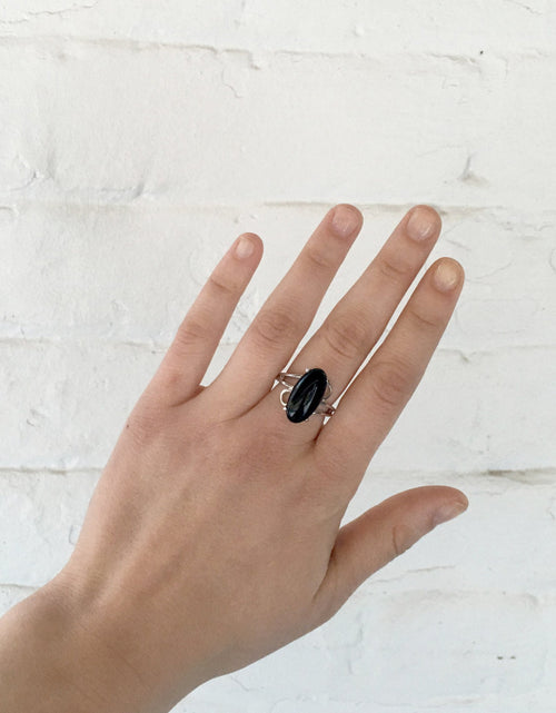 Load image into Gallery viewer, Vintage Ring Genuine Onyx 18k White Gold Electroplated Cocktail Ring Made in USA by PVD Vintage Jewelry
