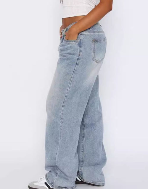 Load image into Gallery viewer, Wide Leg Jeans with Pockets
