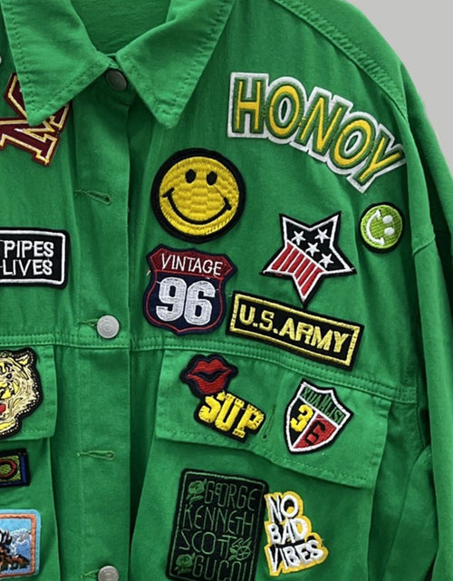 Load image into Gallery viewer, Embroidered Patch Button Up Long Sleeve Denim Jacket
