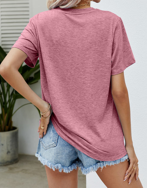Load image into Gallery viewer, SWEET FIG MARKET &amp; GIFTS Graphic Tee
