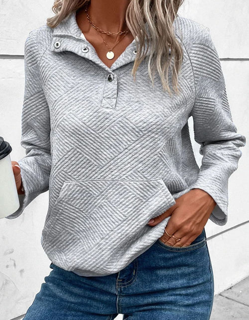 Load image into Gallery viewer, Geometric Snap Button Long Sleeve Sweatshirt
