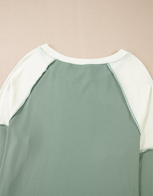Load image into Gallery viewer, Color Block Round Neck Raglan Sleeve Top
