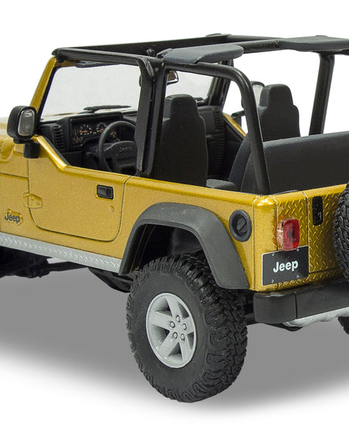 Load image into Gallery viewer, Level 4 Model Kit Jeep Wrangler Rubicon 1/25 Scale Model by Revell
