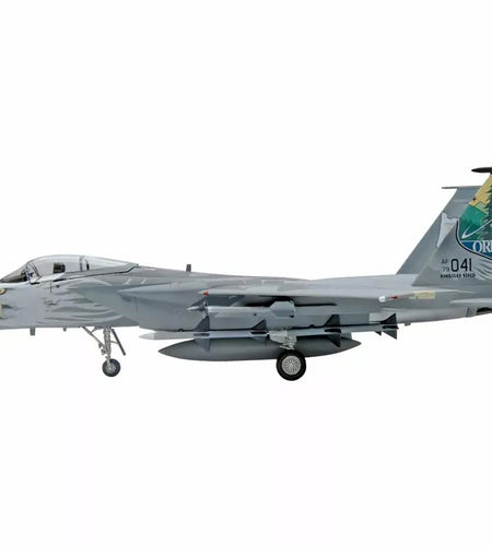 Level 4 Model Kit McDonnell Douglas F-15C Eagle Fighter Aircraft 1/48 Scale Model by Revell