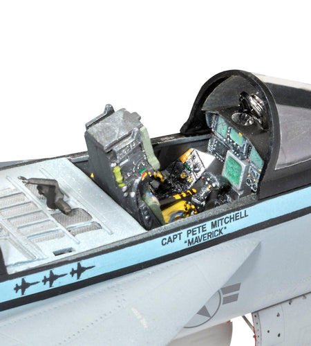 Level 5 Model Kit Maverick's F/A-18E Super Hornet Jet "Top Gun: Maverick" (2022) Movie 1/48 Scale Model by Revell