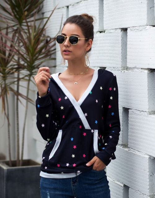 Load image into Gallery viewer, Star Print Kangaroo Pocket Hoodie
