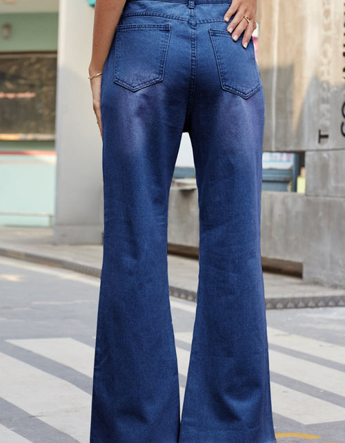 Load image into Gallery viewer, Distressed Buttoned Loose Fit Jeans
