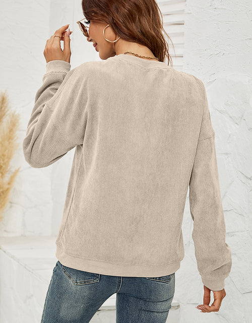 Load image into Gallery viewer, Round Neck Long Sleeve MAMA Graphic Sweatshirt
