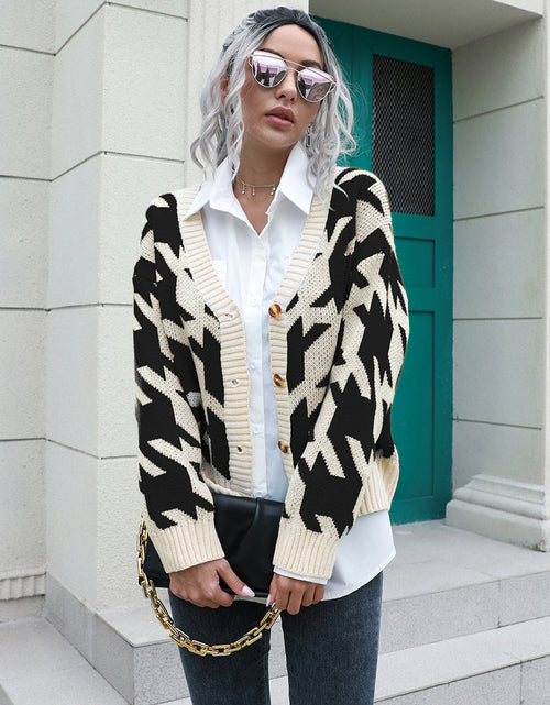 Load image into Gallery viewer, Houndstooth Button Down Cardigan
