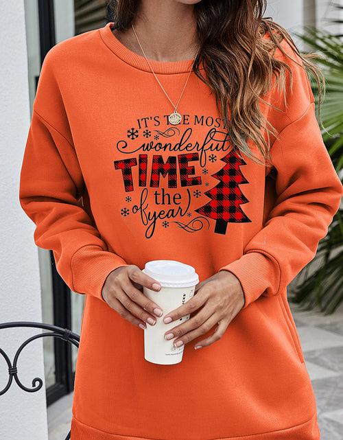 Load image into Gallery viewer, Christmas Tree Graphic Drop Shoulder Sweatshirt

