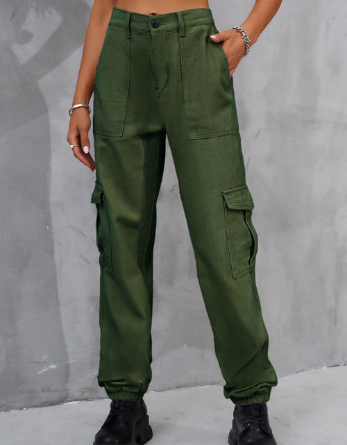 Load image into Gallery viewer, Buttoned High Waist Jeans with Pockets
