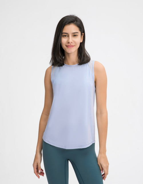 Load image into Gallery viewer, Millennia Cutout Back Round Neck Active Tank
